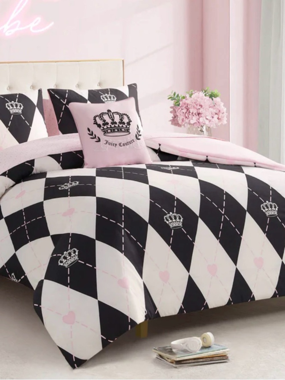 Juicy Couture Pink and Black Crown Reversable Comforter Set BRAND NEW